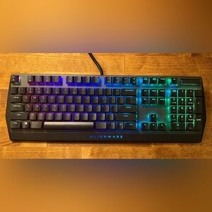 Alienware 510K Low Profile RGB Mechanical Gaming Keyboard Cherry MX Wired USB